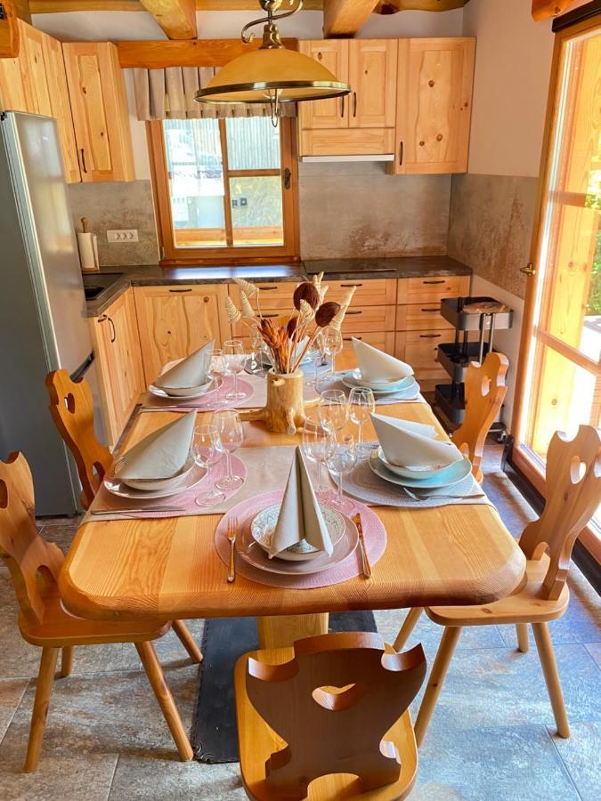 Apartma In Bungalov Jezerci Gozd Martuljek Extérieur photo
