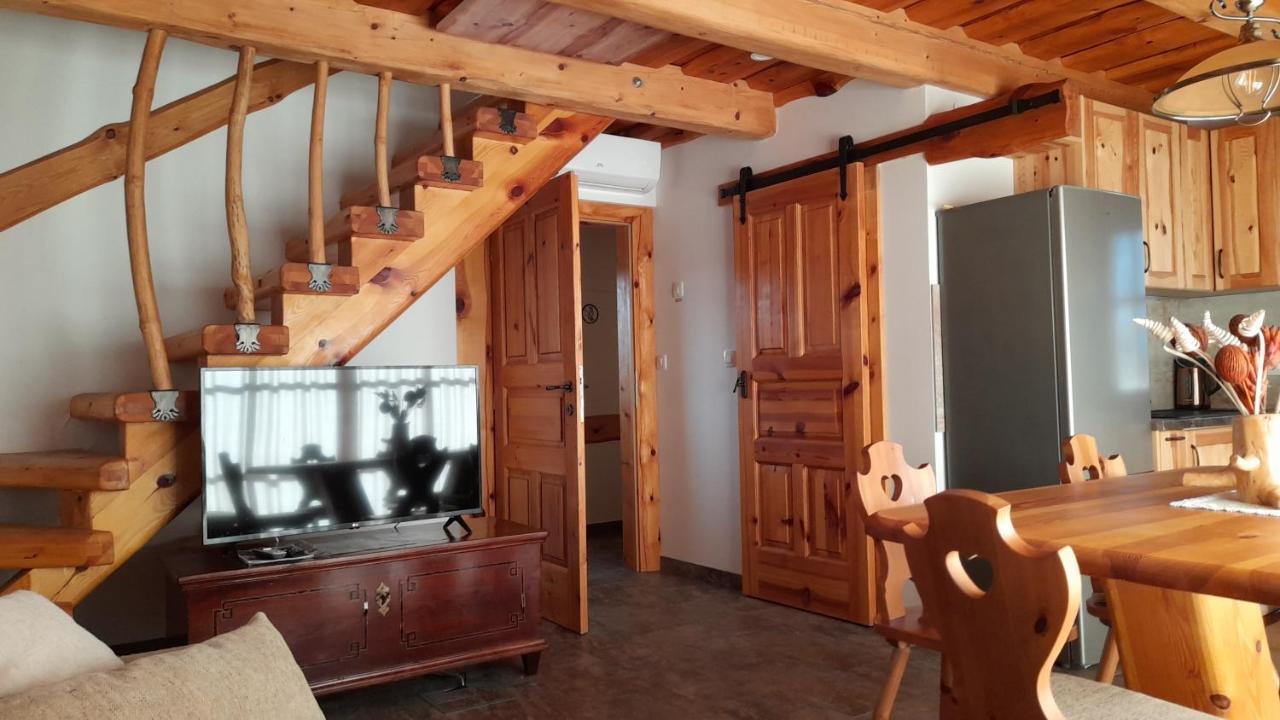 Apartma In Bungalov Jezerci Gozd Martuljek Extérieur photo
